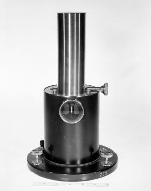 Campbell vibration galvanometer with moving coil