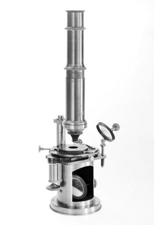 Nachet-type drum compound microscope