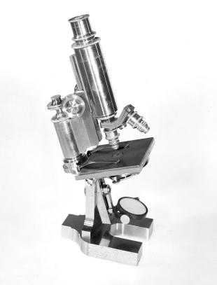 Hartnack & Prazmowski New Grand Model VII compound microscope