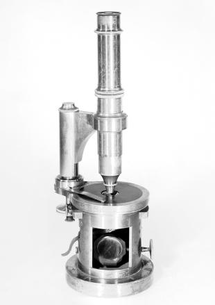 parts box for drum compound microscope