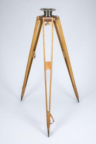 plane table tripod