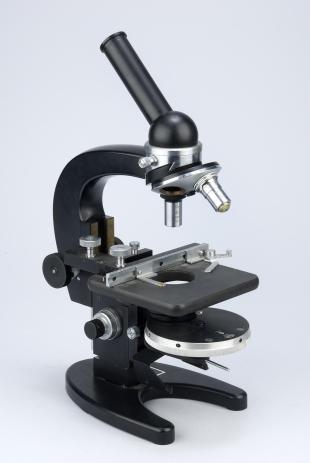 VEB Zeiss stand L phase compound microscope