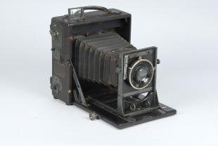 Eastman Kodak Speed Graphic camera