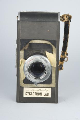 Dumont type 297 oscillograph-record Polaroid instant camera
