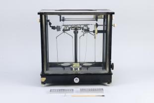 dial reading chainomatic analytical balance