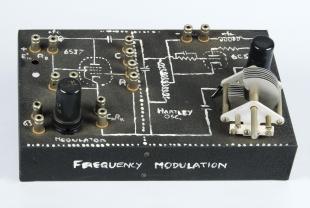 Hartley oscillator teaching model