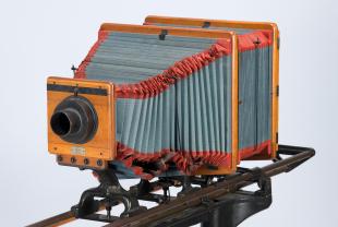 camera for photomicrographic work