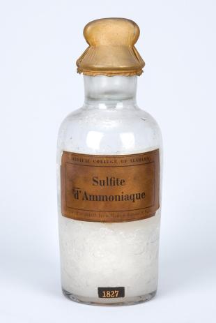 stoppered glass bottle of "Sulfite d'Ammoniaque"