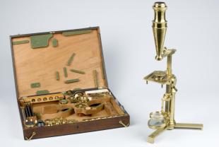 Adams's universal compound microscope