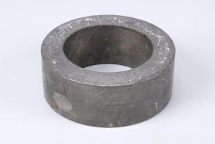circular weight with central hole