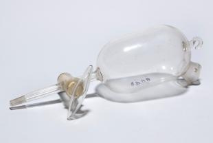 oval bulb funnel