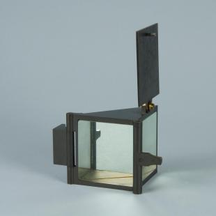 2.25 x 2.4 inch, 45° prism in swing-away mount