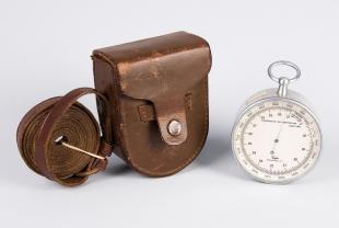 aneroid barometer