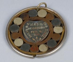 Richardson's Magneto-Galvanic Battery pendant
