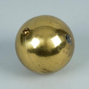ball-shaped pendulum bob
