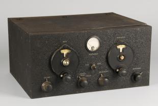 custom built single-signal radio receiver
