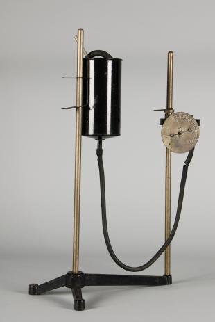 pressure demonstration apparatus