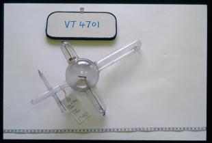 3.6-inch intracavity gas x-ray tube